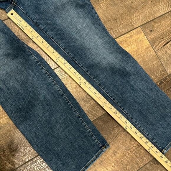 NYDJ Marilyn Straight Leg Medium Wash Mid-Rise Jeans Size 14 - Picture 4 of 8
